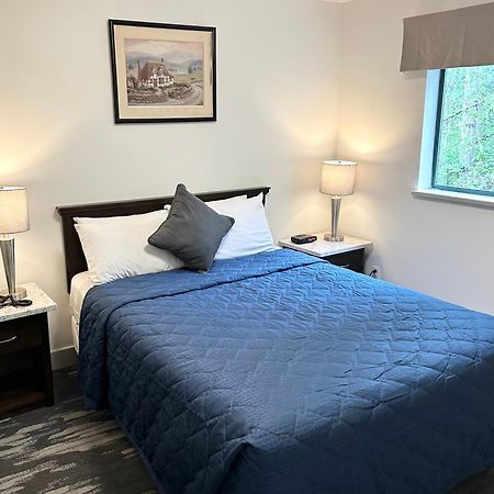 Canadian Inn Суррей Екстер'єр фото